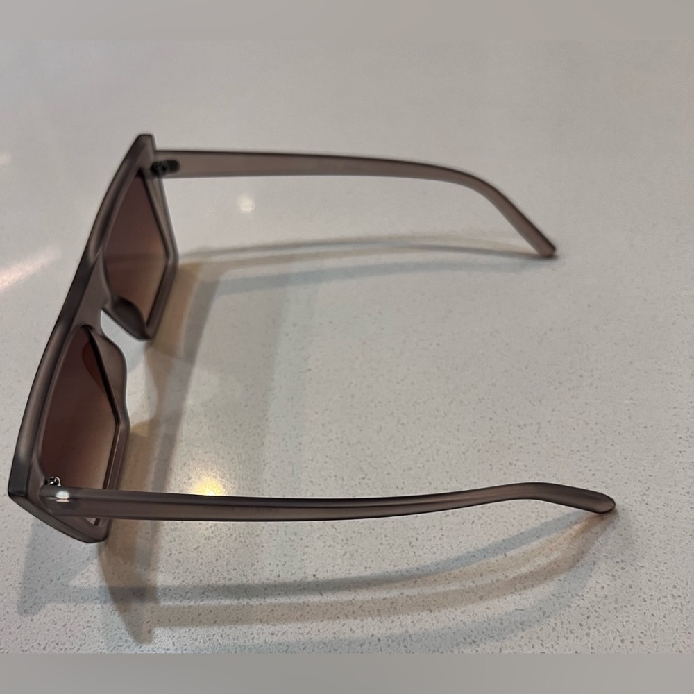 Retro Modern‎ Flat Top Rectangular Sunglasses Smo… - image 5